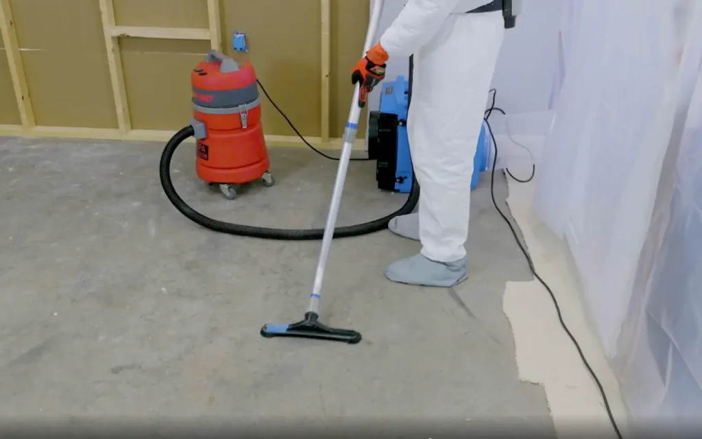 Essential-Equipment-for-Water-Damage-Restoration-4-1024x640