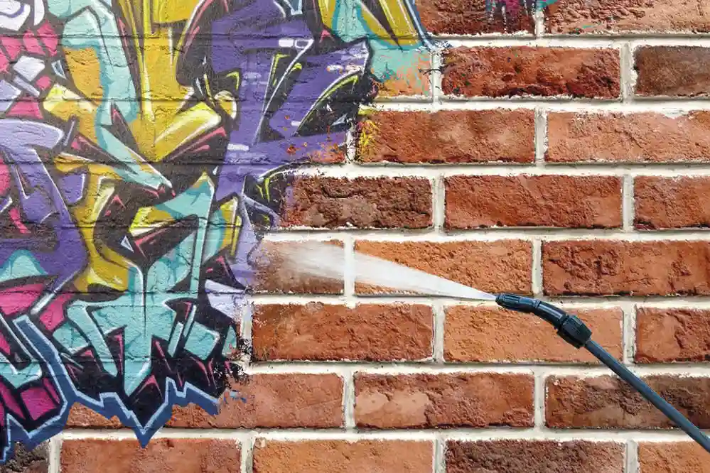 Graffiti-Removal